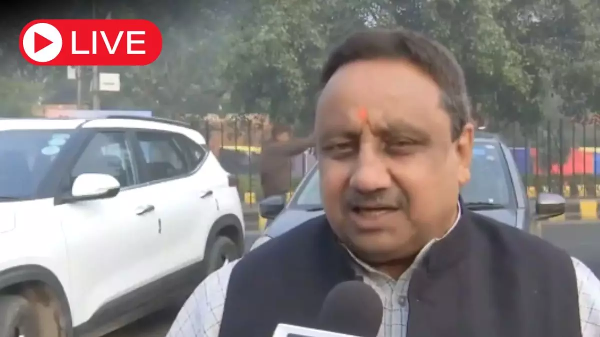 Aaj Ki Taaza Khabar Live News: कांग्रेस एक महारिजेक्टेड पार्टी है... दिल्ली में राहुल गांधी रैली पर प्रवीण खंडेलवाल बोले- वोट चोरी कोई मुद्दा नहीं