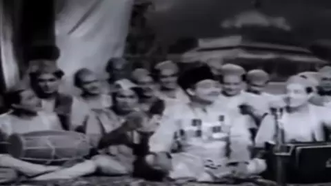 जो चलती रही देवा आनंद के घर सारी रात, खय्याम ने छोड़ी तो ऋतिक के दादा रोशन ने बनाई; क्या है 70 साल पुरानी कव्वाली न तो कारवां... की सच्चाई जो चलती रही देवा आनंद के घर सारी रात, खय्याम ने छोड़ी तो ऋतिक के दादा रोशन ने बनाई; क्या है 70 साल पुरानी कव्वाली न तो कारवां... की सच्चाई