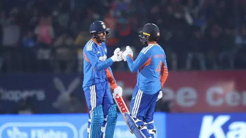 धर्मशाला में भारत की धमाकेदार जीत! साउथ अफ्रीका 117 पर ढेर, वरुण को पता ही नहीं चला कब पूरे हुए 50 विकेट धर्मशाला में भारत की धमाकेदार जीत! साउथ अफ्रीका 117 पर ढेर, वरुण को पता ही नहीं चला कब पूरे हुए 50 विकेट