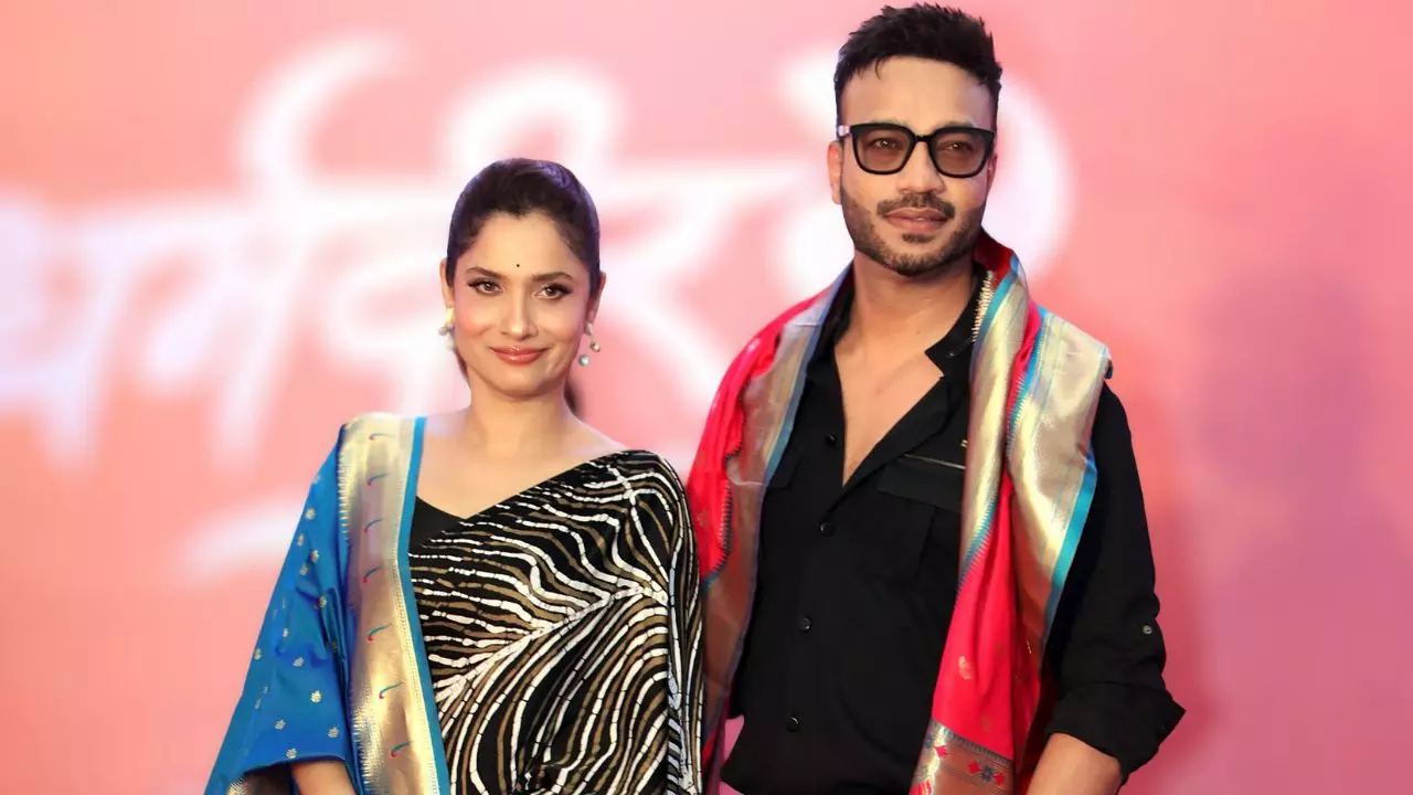 चौथी वेडिंग एनिवर्सरी का रंग हुआ भंग! क्यों Ankita Lokhande और Vicky Jain के परिवार पर पड़ा GST का छापा?