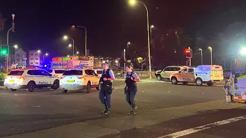 Bondi Beach Attack में बड़ा खुलासा, आतंकी पिता-पुत्र भारतीय पासपोर्ट पर गए थे फिलीपींस; ISIS कनेक्शन ने खोली साजिश की परतें