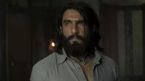 Ranveer Singh की Dhurandhar ब्लॉकबस्टर मोड में, वर्ल्डवाइड 600 करोड़ क्रॉस, पद्मावत को पीछे छोड़ा Ranveer Singh की Dhurandhar ब्लॉकबस्टर मोड में, वर्ल्डवाइड 600 करोड़ क्रॉस, पद्मावत को पीछे छोड़ा