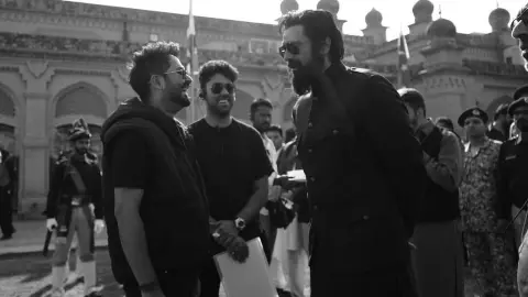 Dhurandhar box office collection Day 14: वर्ल्डवाइड 700 करोड़ के करीब, 14 दिनों में 460 करोड़ रुपये पार!