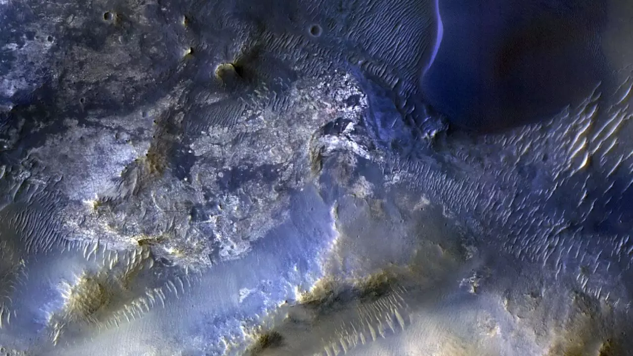 Mars Reconnaissance Orbiter: 20 साल, 1 लाख तस्वीरें और मंगल का सच - NASA ने रच दिया इतिहास, HiRISE बना मंगल की आंख