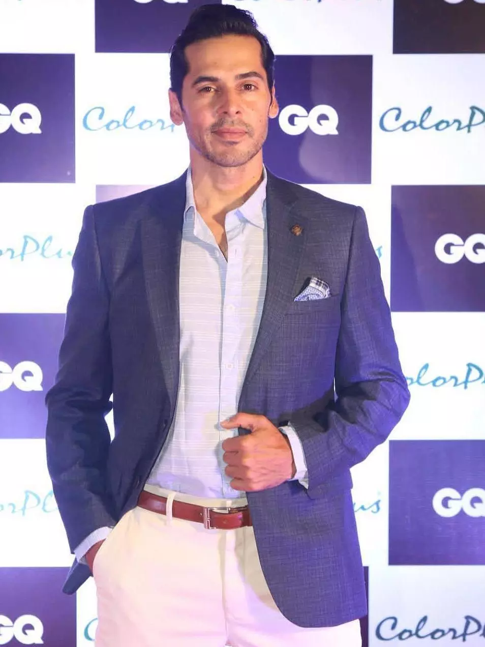 Dino Morea का मानना है रिश्ते में सेक्स भी बहुत जरुरी है!