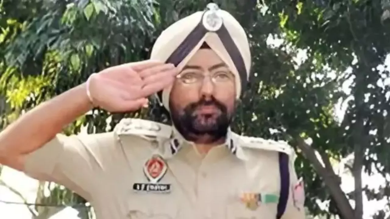 खुद को गोली मारने वाले पंजाब के पूर्व IPS अमर सिंह कौन, 12 पन्नों के सुसाइड नोट में करोड़ों के फ्रॉड से लेकर क्या-क्या?