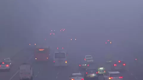 दिल्ली-NCR में AQI हुआ कम, यूपी में छाए रहेंगे बादल; कश्मीर और हिमाचल के कुछ इलाकों में भारी बारिश की चेतावनी