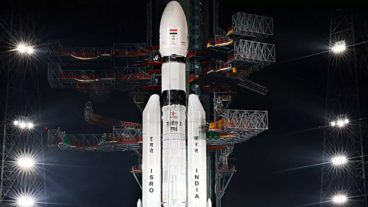 BlueBird Block-2 Mission क्या है? बदल देगा मोबाइल की दुनिया, ISRO लिखने जा रहा है स्पेस इतिहास का नया अध्याय