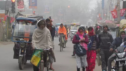 दिल्ली-NCR में शीतलहर और कोल्ड डे की स्थिति, बिहार में ऑरेंज अलर्ट; कश्मीर-हिमाचल में हुई बर्फबारी
