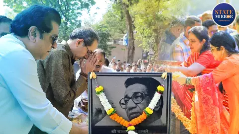 20 साल बाद उद्धव और राज ठाकरे आए साथ, महाराष्ट्र की सियासत में क्या हैं इस भाईचारे के मायने?