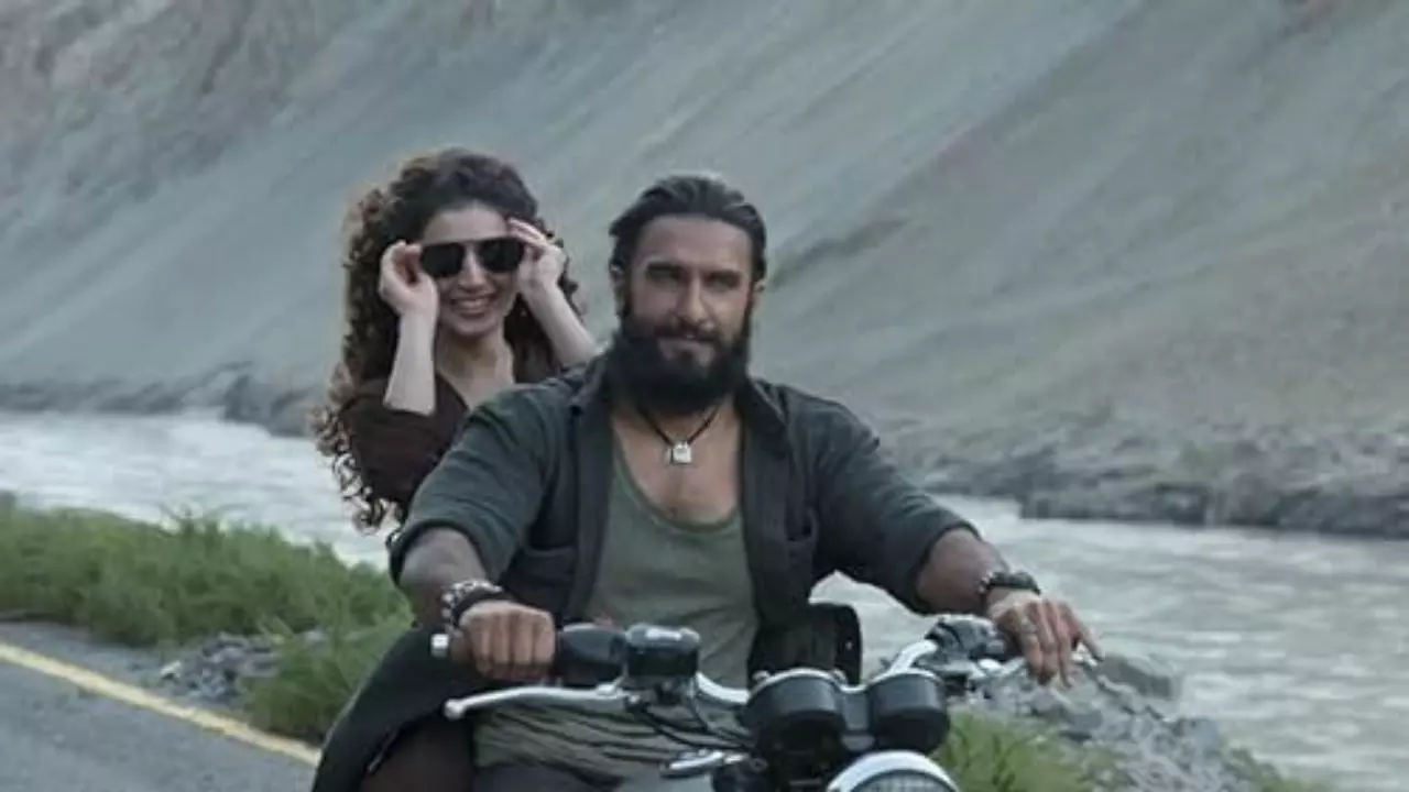 Dhurandhar box office collection Day 20:  छावा के लाइफटाइम रिकॉर्ड को तोड़कर टॉप 10 में एंट्री धुरंधर