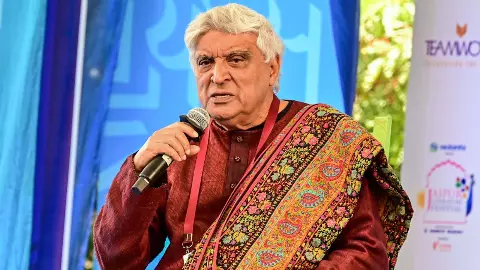 मैं भगवान की शरण में...AI वीडियो पर भड़के Javed Akhtar, कानूनी कार्रवाई की दी चेतावनी