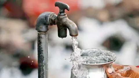 Indore Contaminated Water: दूध में मिलाया था थोड़ा पानी और... 10 साल की मन्नत के बाद घर में गूंजी थी किलकारी, पलभर में उजड़ गई दुनिया
