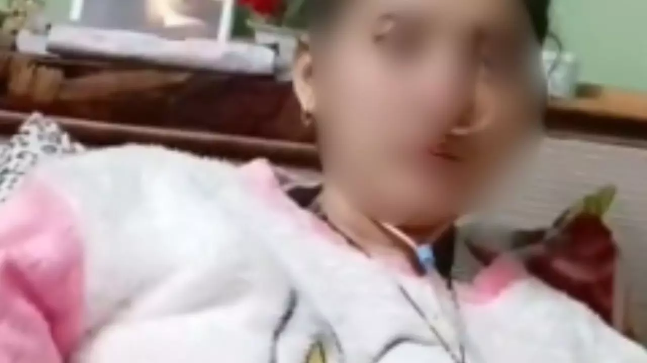 करते थे बैड टच... नाजुक हालत में हिमाचल की 19 साल की छात्रा का मौत से पहले का Video Viral, रोकर सुनाई आपबीती