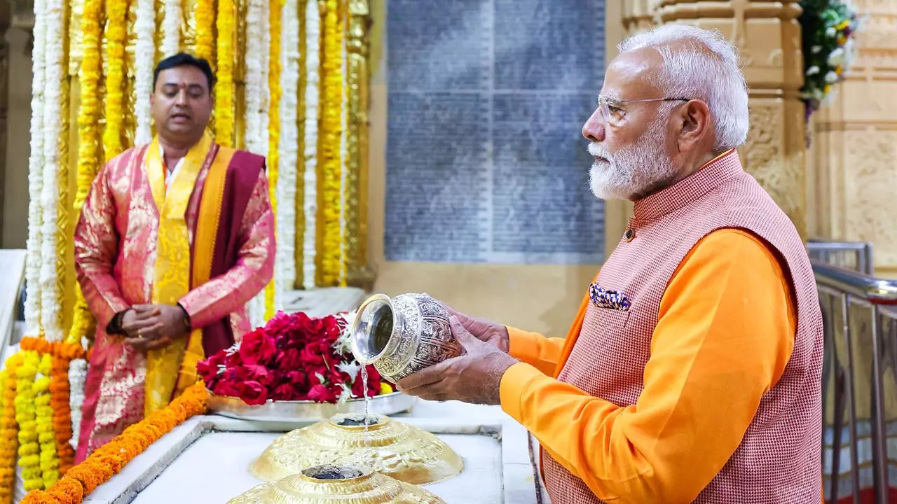 सोमनाथ जाने से पहले पूर्व राष्ट्रपति राजेंद्र प्रसाद को क्यों रोक रहे थे नेहरू? पीएम मोदी ने याद दिलाया वो दौर