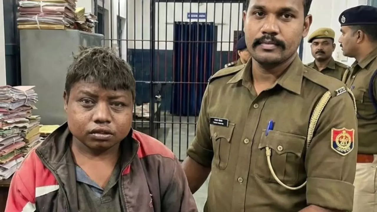 Fact Check: किरिस का गाना सुनेगा धूम बॉय को पुलिस ने किया गिरफ्तार, वायरल हो रहे फोटो ने मचाया हल्ला, जानें दावे का सच