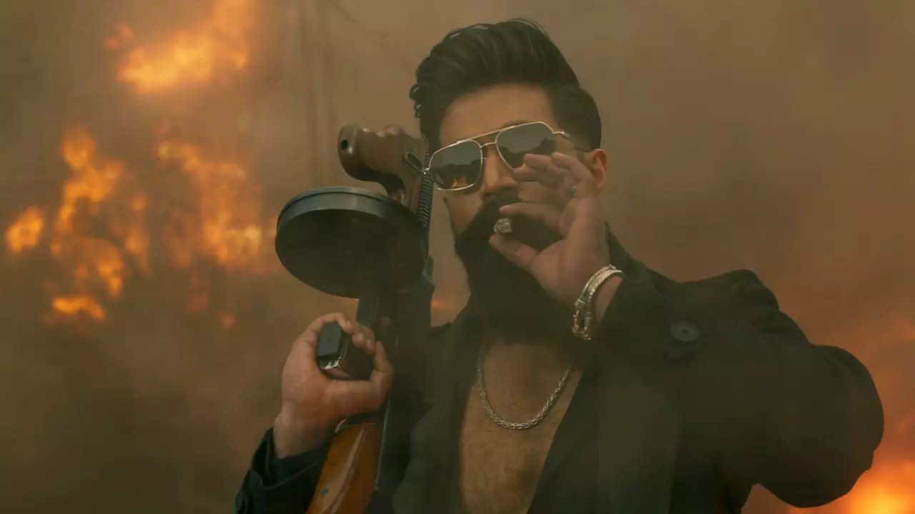 Toxic Teaser Out: यश बने खौफनाक माफिया डॉन राया, टीज़र में दिखा बेकाबू कहर