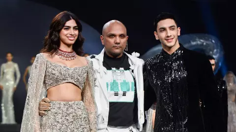 Khushi Kapoor–Vedang Raina का ब्रेकअप! The Archies के सेट से हुआ था प्यार Khushi Kapoor–Vedang Raina का ब्रेकअप! The Archies के सेट से हुआ था प्यार