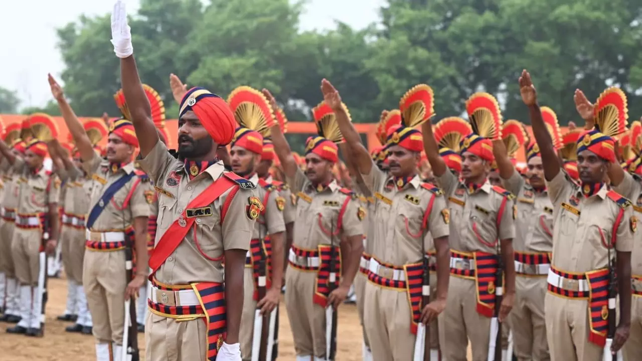 Haryana Police Bharti: कॉन्स्टेबल के 5500 पदों पर भर्ती के लिए आज से आवेदन शुरू, जानें आवेदन कैसे करें?