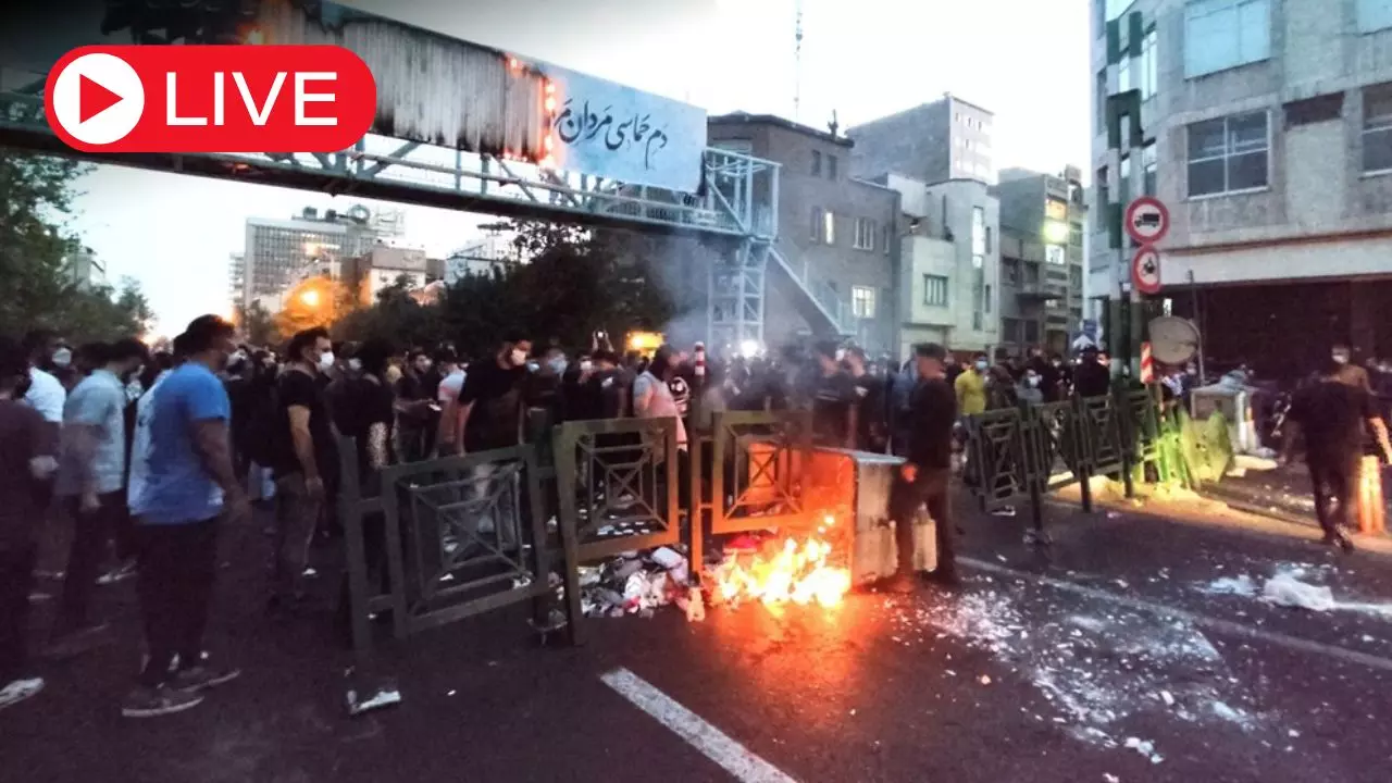 Aaj Ki Taza Khabar: Death to America के नारों के बीच ईरान की खुली धमकी, हमला हुआ तो US फौज की खैर नहीं; पढ़ें 11 जनवरी की बड़ी खबरें