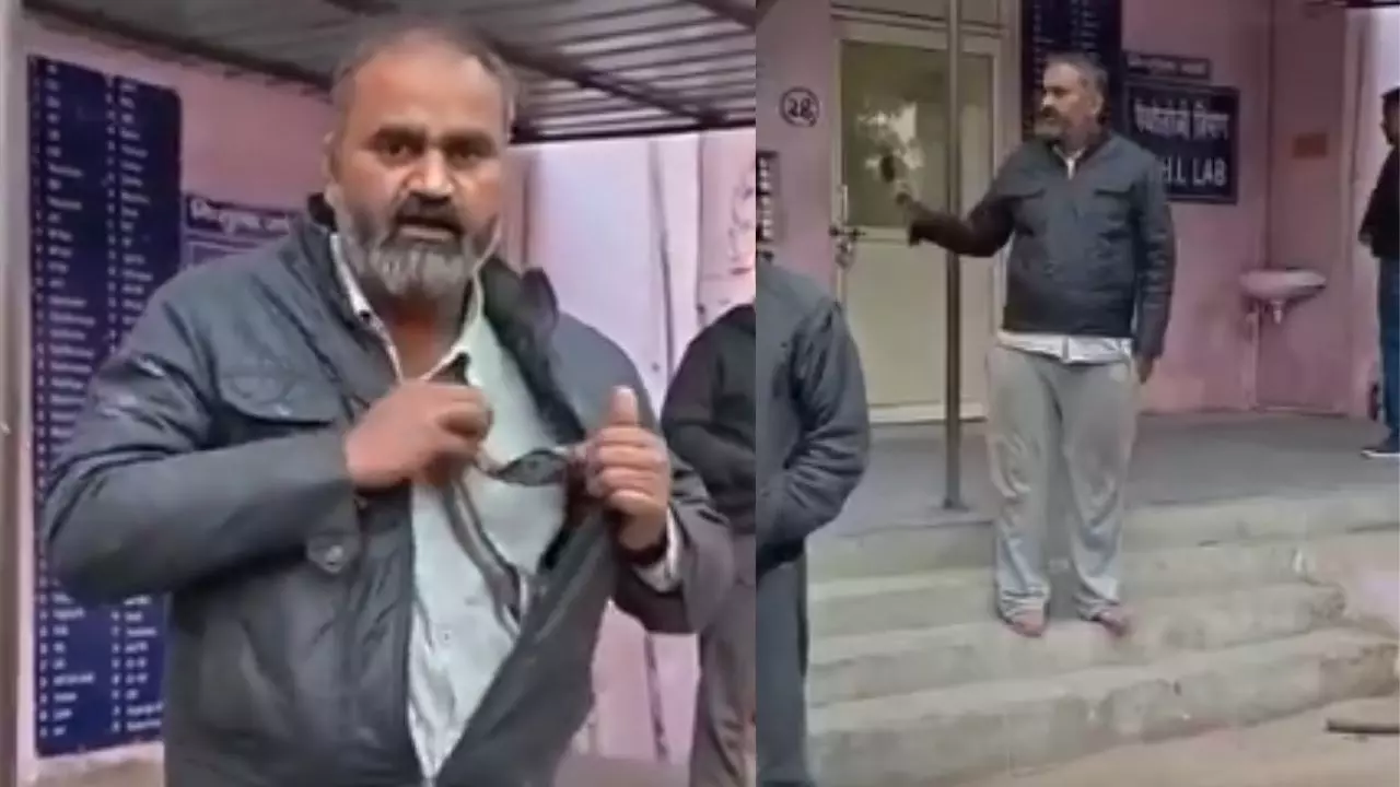 जिस सांप ने काटा उसे जैकेट के अंदर छिपाकर अस्पताल ले आया युवक, इलाज के लिए मचाया हंगामा | VIDEO