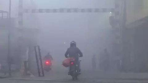 दिल्ली-एनसीआर, बिहार और पहाड़ों में ठंड का डबल अटैक, अगले चार दिन तक मौसम करेगा हाल बेहाल