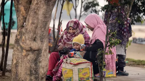 अगले कई राज्यों में अगले 72 घंटे पड़ेंगे भारी,मैदानी इलाकों में बारिश, पहाड़ों में बर्फ गिरने की संभावना