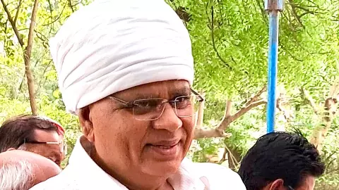 खूबसूरत महिलाएं ध्यान भटकाती हैं, रेप पर जाति की थ्योरी! कांग्रेस विधायक के बयान पर बवाल