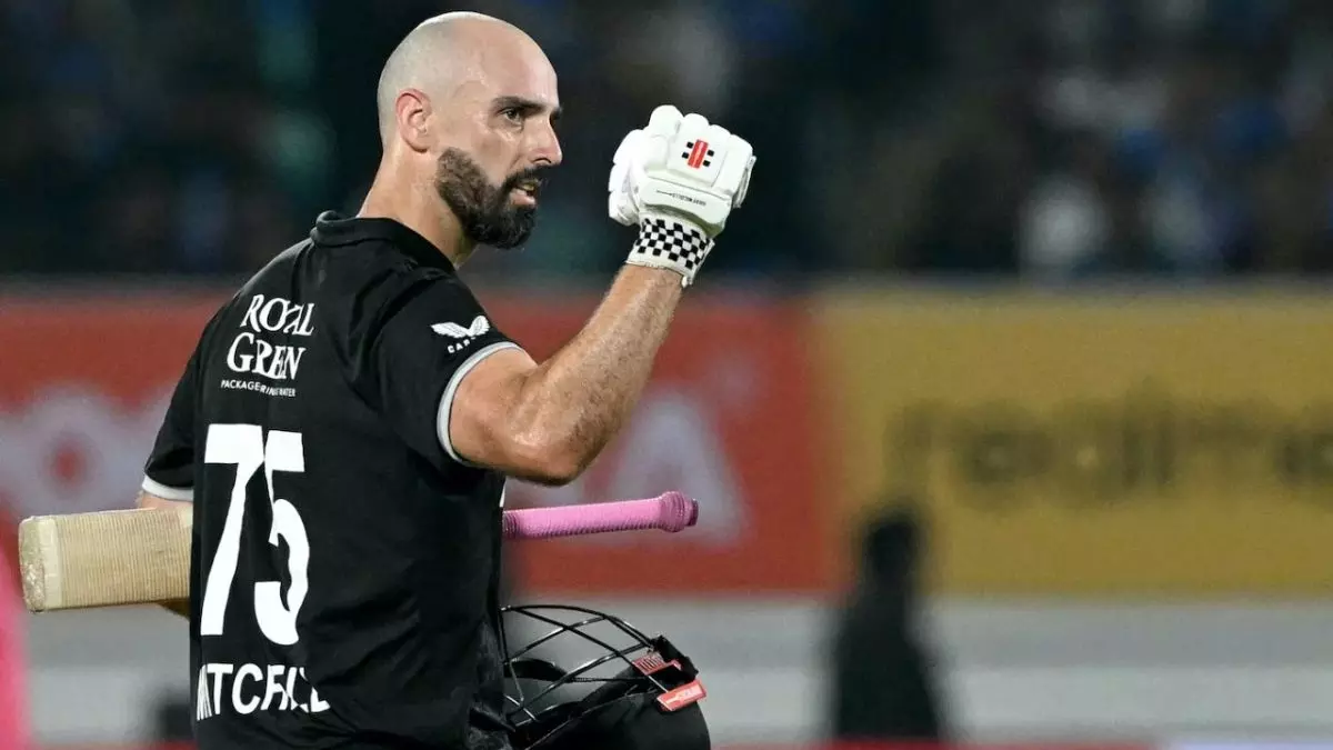 Daryl Mitchell ने IND vs NZ 3rd ODI में रचा इतिहास, भारत के खिलाफ सबसे ज्यादा शतक लगाने वाले बने दूसरे कीवी बल्लेबाज