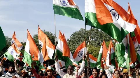 राष्ट्रीय गान ‘जन गण मन’ के लिए क्या है औपचारिक प्रोटोकॉल, जिसे अब राष्ट्रगीत के लिए लाने की हो रही तैयारी? राष्ट्रीय गान ‘जन गण मन’ के लिए क्या है औपचारिक प्रोटोकॉल, जिसे अब राष्ट्रगीत के लिए लाने की हो रही तैयारी?