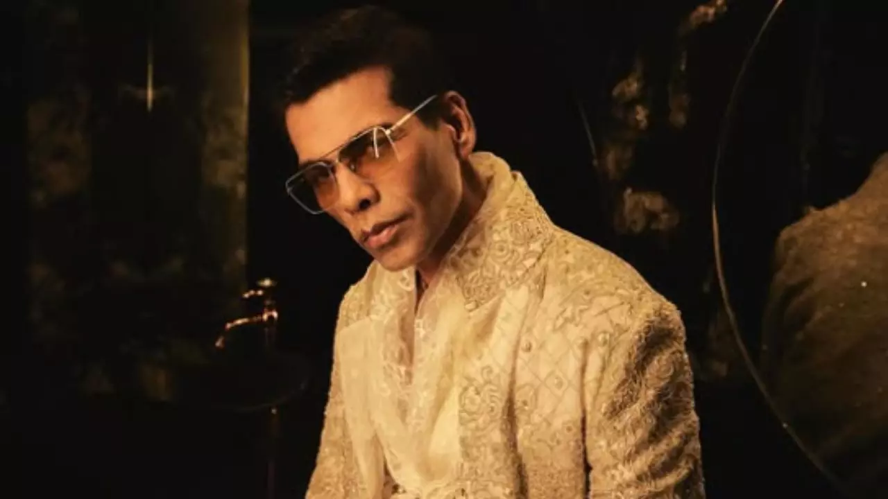 कोई स्क्रॉलिंग नहीं कोई मैसेज नहीं! Karan Johar का डिजिटल डिटॉक्स, सोशल मीडिया से लिया ब्रेक