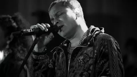 Zubeen Garg की मौत से क्या है इस महिला का कनेक्शन? आखिरी बार किया सिंगर के साथ कमरा शेयर Zubeen Garg की मौत से क्या है इस महिला का कनेक्शन? आखिरी बार किया सिंगर के साथ कमरा शेयर