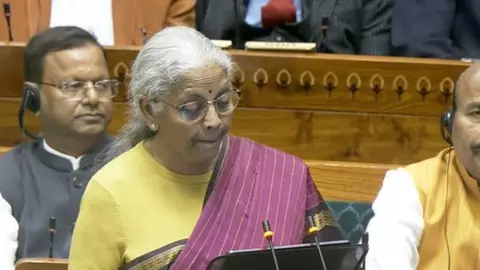 Budget 2026: शराब-बीड़ी से लेकर कैंसर की दवाओं तक बड़े ऐलान, जानिए क्या सस्ता-क्या महंगा