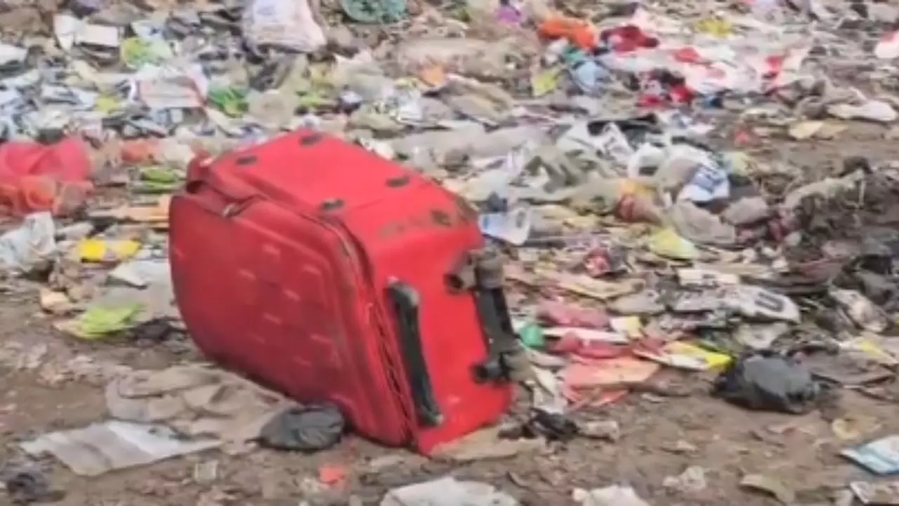 Rohtas girl murder body red suitcase