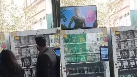 delhi metro rohini east underwear vending machine viral video