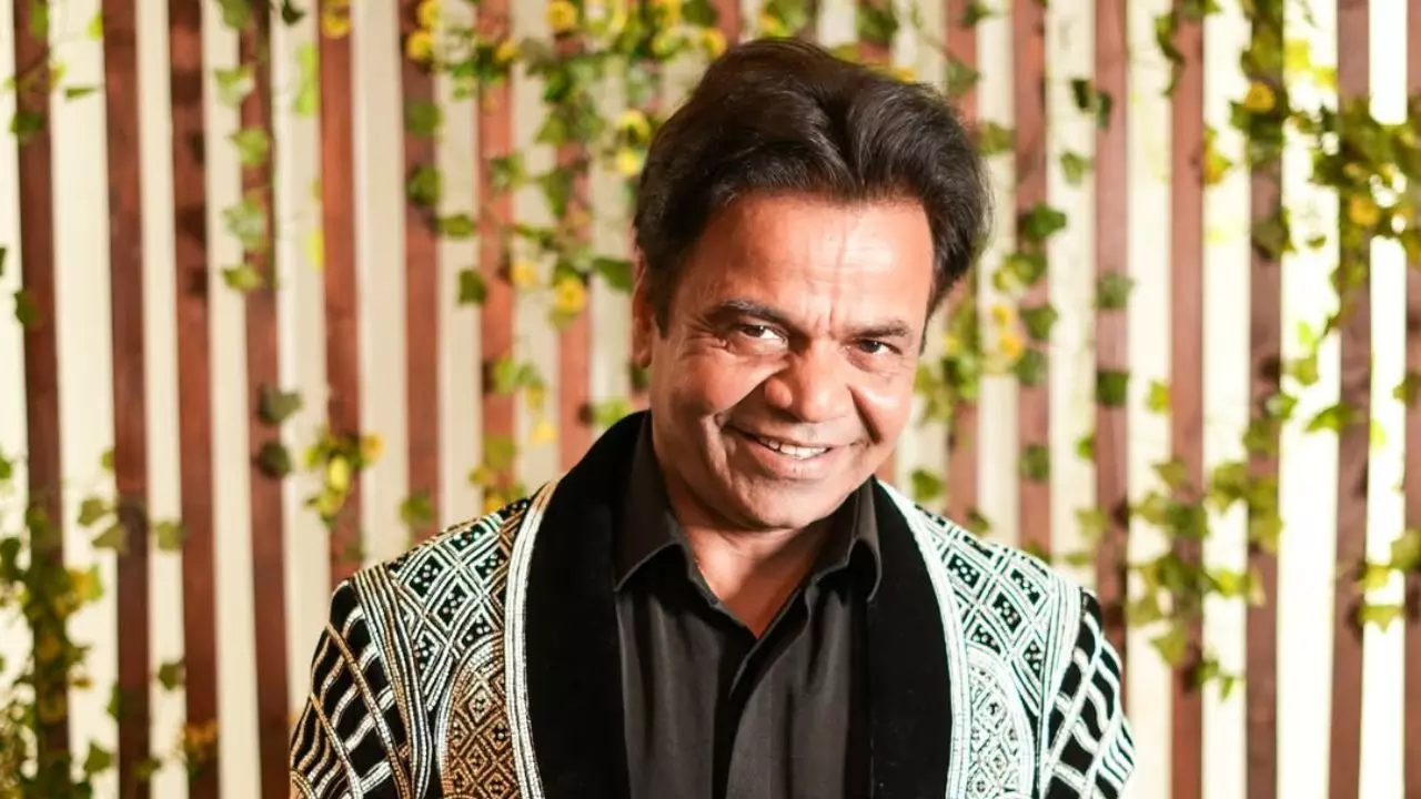 बॉलीवुड वाले हैं तो क्या हुआ? Rajpal Yadav के खिलाफ सख्त हुआ कोर्ट, 50 लाख का इंतजाम करने के बाद भी राहत नहीं