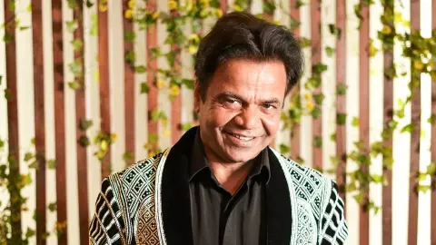 बॉलीवुड वाले है तो क्या हुआ? Rajpal Yadav के खिलाफ सख्त हुआ कोर्ट, 50 लाख का इंतजाम करने के बाद भी राहत नहीं