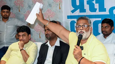 नेताओं के कमरे में जाए बिना 90 फीसदी महिलाएं राजनीति नहीं कर सकतीं, पप्पू यादव के बिगड़े बोल या पोल खोल?