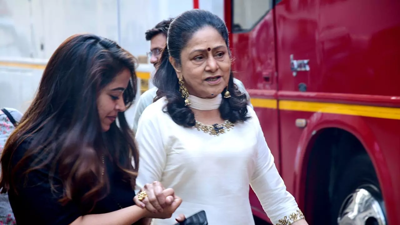 aruna irani rekha film controversy 1981