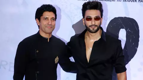 Don 3: फरहान अख्तर ने रणवीर सिंह से नुकसान की भरपाई का मांगा 40 करोड़, एक्टर ने देने से किया इंकार!