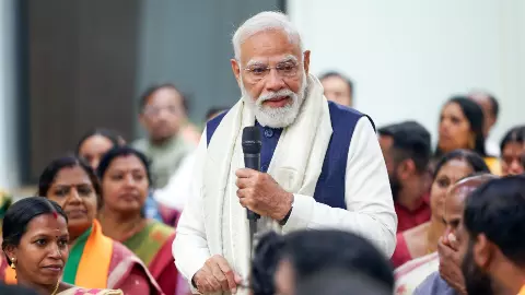 PM राहत से लेकर 6 करोड़ लखपति दीदी तक, ये रहा Seva Teerth से मोदी का पहला फैसला