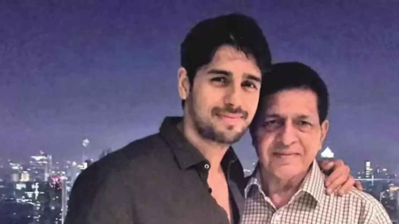 किस बीमारी से जूझ रहे थे सिद्धार्थ मल्होत्रा के पिता? निधन के 3 दिन बाद दिल्ली में अंतिम संस्कार