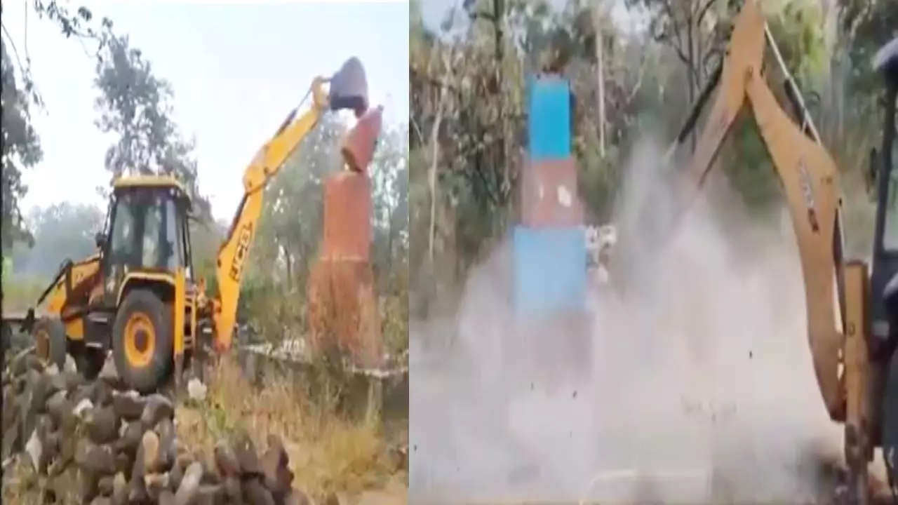 40 साल का गढ़ धीरे-धीरे नेस्तनाबूद, बस्तर में मओवादी स्मारकों को क्यों तोड़ रहा प्रशासन? 173 पर चला बुलडोज़र