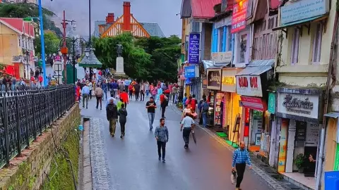 Why every hill station has Mall Why every hill station has Mall