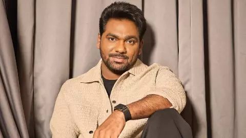 zakir khan break health update illness rumours papa yaar tour zakir khan break health update illness rumours papa yaar tour