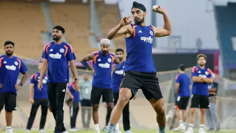 ind vs zim super 8 match india Off spin weakness