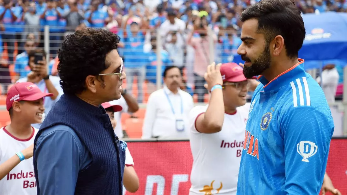 photo of virat kohli and sachin tendulkar