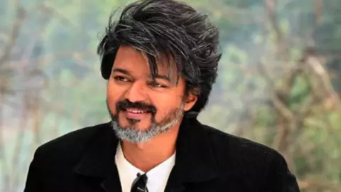 27 साल बाद रिश्ते में दरार! एक्स्ट्रा मैरिटल अफेयर के चलते Vijay Thalapathy की पत्नी ने दिया तलाक