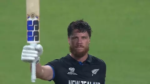 8 छक्के, 10 चौके और स्ट्राइक रेट 300 से भी ज्यादा; NZ के बल्लेबाज ने SA के खिलाफ मचाया तांडव, 33 गेंद में जड़ दी सेंचुरी 8 छक्के, 10 चौके और स्ट्राइक रेट 300 से भी ज्यादा; NZ के बल्लेबाज ने SA के खिलाफ मचाया तांडव, 33 गेंद में जड़ दी सेंचुरी