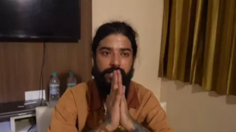 anurag dobhal uk07 rider family controversy intercaste marriage video